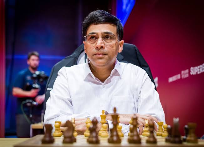ভিশি আনন্দ বনাম ৯ সোভিয়েত গ্র্যান্ডমাস্টার
